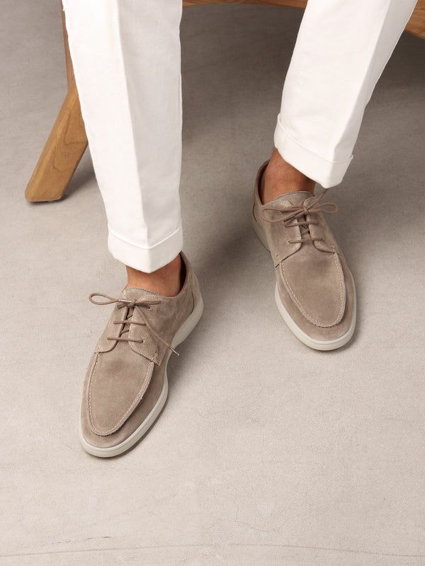 Mens shoes